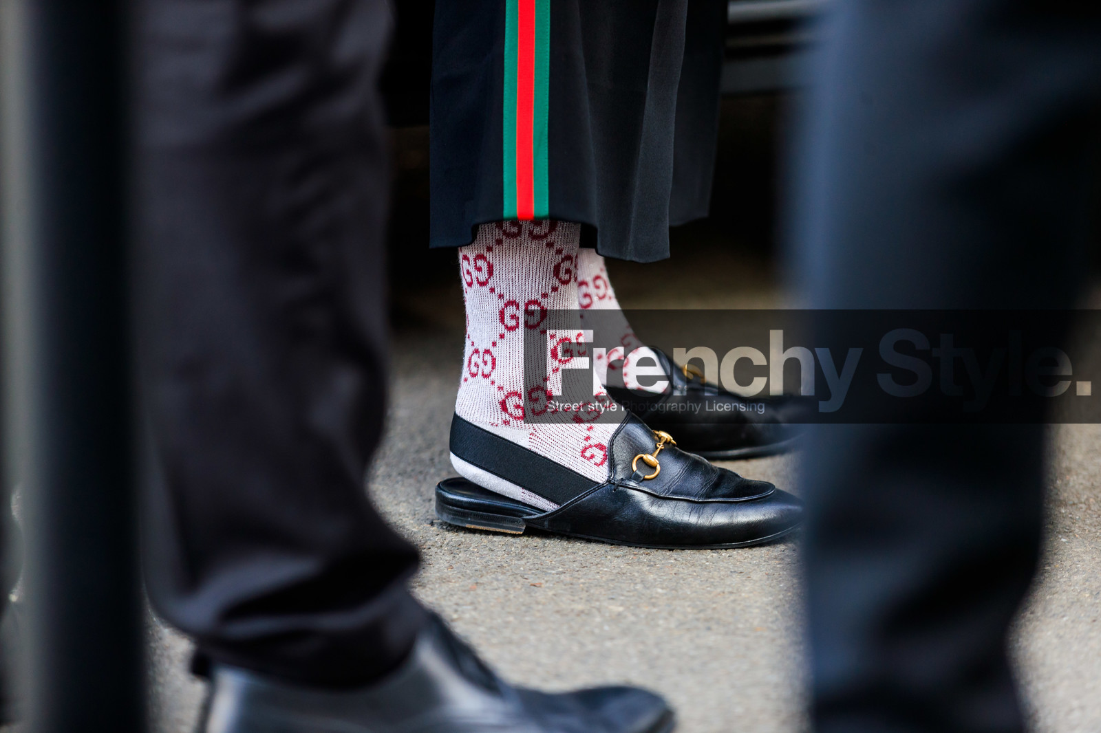 black pants, black shoes, gucci, leather shoes, loafers, monogram, trousers, white socks, fashion week, frenchystyle, FW, jonathan paciullo, street style, MFW, MILAN, AUTUMN WINTER 2019-2020, AW 19-20, FALL WINTER 2019-2020, FW 19-20, atmosphere details, detail, horizontal