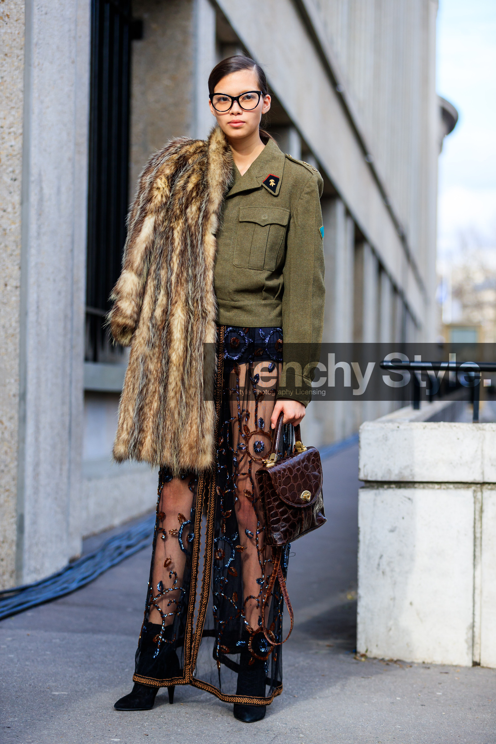 AUTUMN WINTER 2017-2018, AW 17-18, black shoes, black skirt, bordeaux, burgundy, embroidered skirt, FALL WINTER 2017-2018, fashion week, frenchystyle, full length, Fur coat, FW, FW 17-18, green jacket, high heels, jonathan paciullo, lace skirt, leather bag, leather shoes, military jacket, model, PARIS, PFW, red bag, see through, sequined skirt, street style, vertical