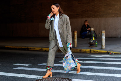 atmosphere details, beige shoes, blazer, blue bag, brown jacket, brown pants, checked jacket, checked pants, earrings, fashion week, floral, flower, frenchystyle, full length, FW, high heels, horizontal, jonathan paciullo, leather bag, leather shoes, NEW YORK, NYFW, oversize, printed bag, rachael wang, SPRING SUMMER 2018, SS 18, street style, trousers, white shirt