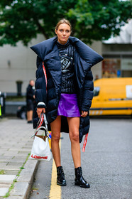 black boots, black coat, down jacket, fashion week, frenchystyle, full length, FW, jonathan paciullo, leather bag, leather boots, leather shoes, leather skirt, LFW, loewe, LONDON, oversize, printed bag, purple skirt, SPRING SUMMER 2017, SS 17, street style, vertical, white bag, woman