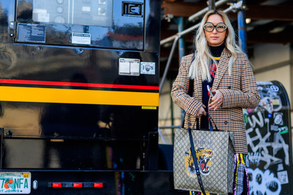 animal print, beige bag, black turtleneck, brown jacket, checked, fun sunglasses, gingham, glitter, graphic bag, graphic jacket, gucci, leather bag, monogram, multicolor bag, multicolor skirt, plaid, printed bag, printed jacket, printed sweater, sequined skirt, sunglasses, tartan, street style, jonathan paciullo, FW, frenchystyle, fashion week, NYFW, NEW YORK, AUTUMN WINTER 2018-2019, AW 18-19, FALL WINTER 2018-2019, FW 18-19, atmosphere details, horizontal, detail
