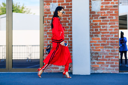 atmosphere details, fashion week, frenchystyle, full length, FW, graphic pants, graphic skirt, gucci, high heels, horizontal, jonathan paciullo, leather bag, leather shoes, MFW, MILAN, printed pants, printed skirt, red bag, red jacket, red pants, red shoes, red skirt, red sweater, SPRING SUMMER 2018, SS 18, street style, sunglasses, tone on tone, total look red, trousers, yuwei zhangzou, yuyu zhangzou
