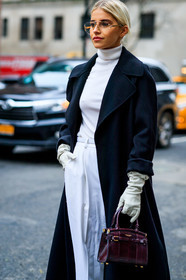 black coat, bordeaux, brown bag, burgundy, caro daur, leather bag, leather gloves, ralph lauren, sunglasses, trousers, turtleneck sweater, white gloves, white pants, white sweater, frenchystyle, jonathan paciullo, street style, NYFW, NEW YORK, AUTUMN WINTER 2019-2020, AW 19-20, FALL WINTER 2019-2020, FW 19-20, fashion week, FW, vertical, atmosphere details, detail