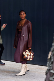 bag, beige boots, boots, bra, brown bag, brown bra, burgundy coat, burgundy skirt, camel bag, coat, Jessica Willis, leather coat, multicolor bag, pleated skirt, skirt, fashion week, frenchystyle, FW, jonathan paciullo, street style, PFW, PARIS, SPRING SUMMER 2022, SS 22, vertical, full length