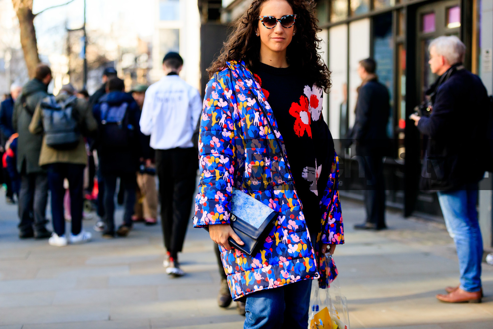 black sweater, blue bag, blue jacket, floral, flowers, graphic bag, graphic jacket, leather bag, printed bag, printed jacket, printed sweater, sunglasses, fashion week, frenchystyle, FW, jonathan paciullo, street style, LFW, LONDON, AUTUMN WINTER 2019-2020, AW 19-20, FW 19-20, FALL WINTER 2019-2020, horizontal, atmosphere details, detail