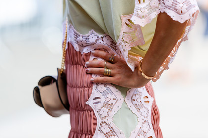 aimee song, atmosphere details, beige bag, cartier, chloe, detail, embroidered dress, fashion week, frenchystyle, FW, golden jewelry, green dress, horizontal, jonathan paciullo, lace dress, leather bag, NEW YORK, NYFW, pink dress, rings, SPRING SUMMER 2017, SS 17, street style, sunglasses, woman