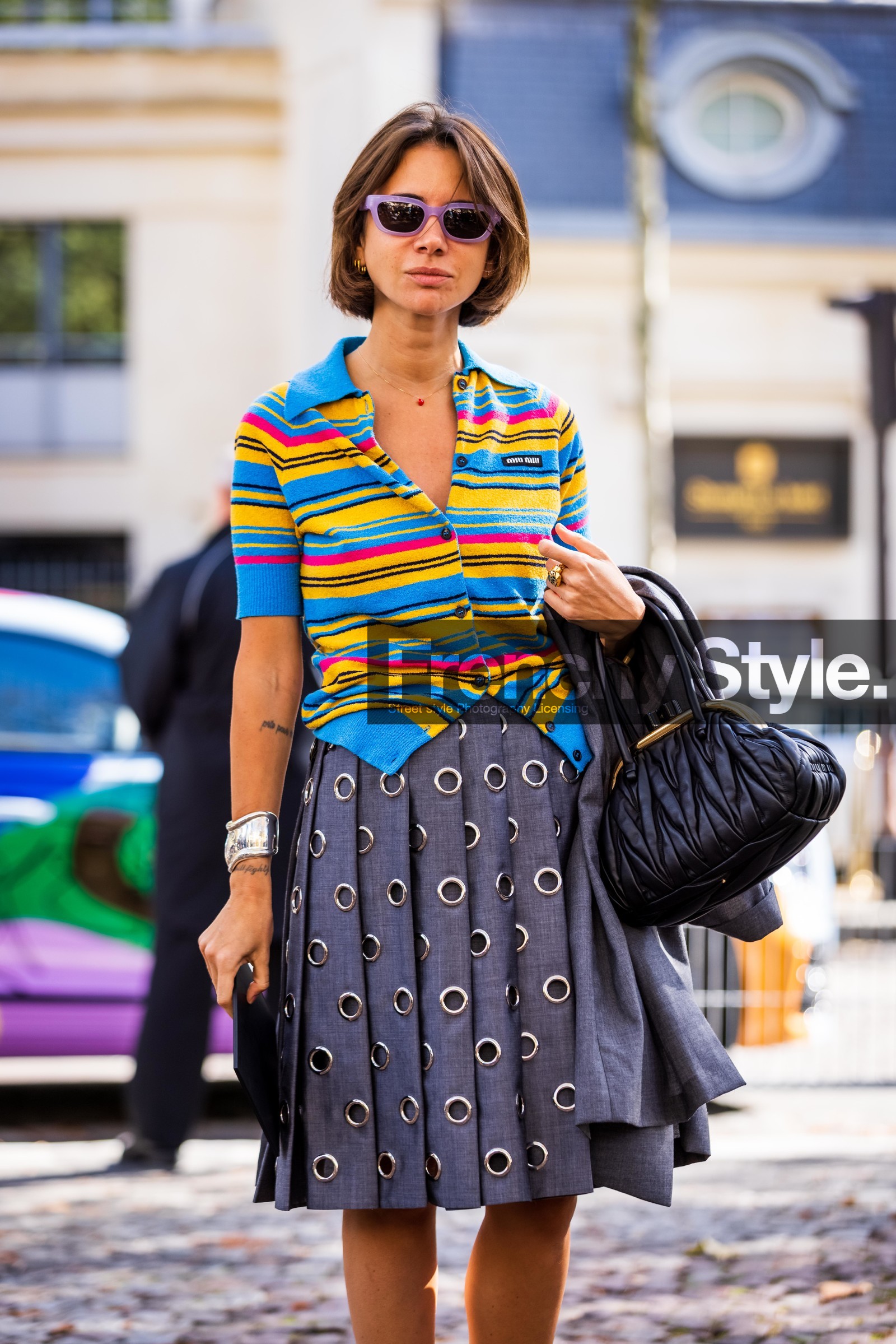 bag, black bag, blue polo, bracelet, color, grey skirt, lila sunglasses, miu miu look, Natasha Goldenberg, pleated skirt, polo, quilted bag, silver bracelet, skirt, statement skirt, stripes, sunglasses, yellow polo, fashion week, frenchystyle, FW, jonathan paciullo, street style, PFW, PARIS, SPRING SUMMER 2022, SS 22, vertical, atmosphere details
