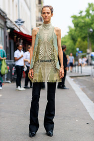 beige top, black pants, black shoes, graphic top, laser cut, leather shoes, see through, trousers, fashion week, frenchystyle, FW, jonathan paciullo, street style, PFW, PARIS, vertical, full length, model, AUTUMN WINTER 2018-2019, FALL WINTER 2018-2019, FW 18-19, aymeline valade