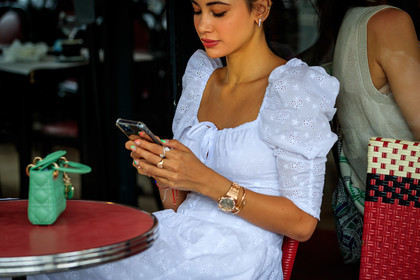 white dress, ruffle dress, lace dress, low necked dress, fashion week, frenchystyle, FW, jonathan paciullo, street style, PFW, PARIS, AUTUMN WINTER 2021-2022, FALL WINTER 2021-2022, FW 21-22, atmosphere details, horizontal, detail