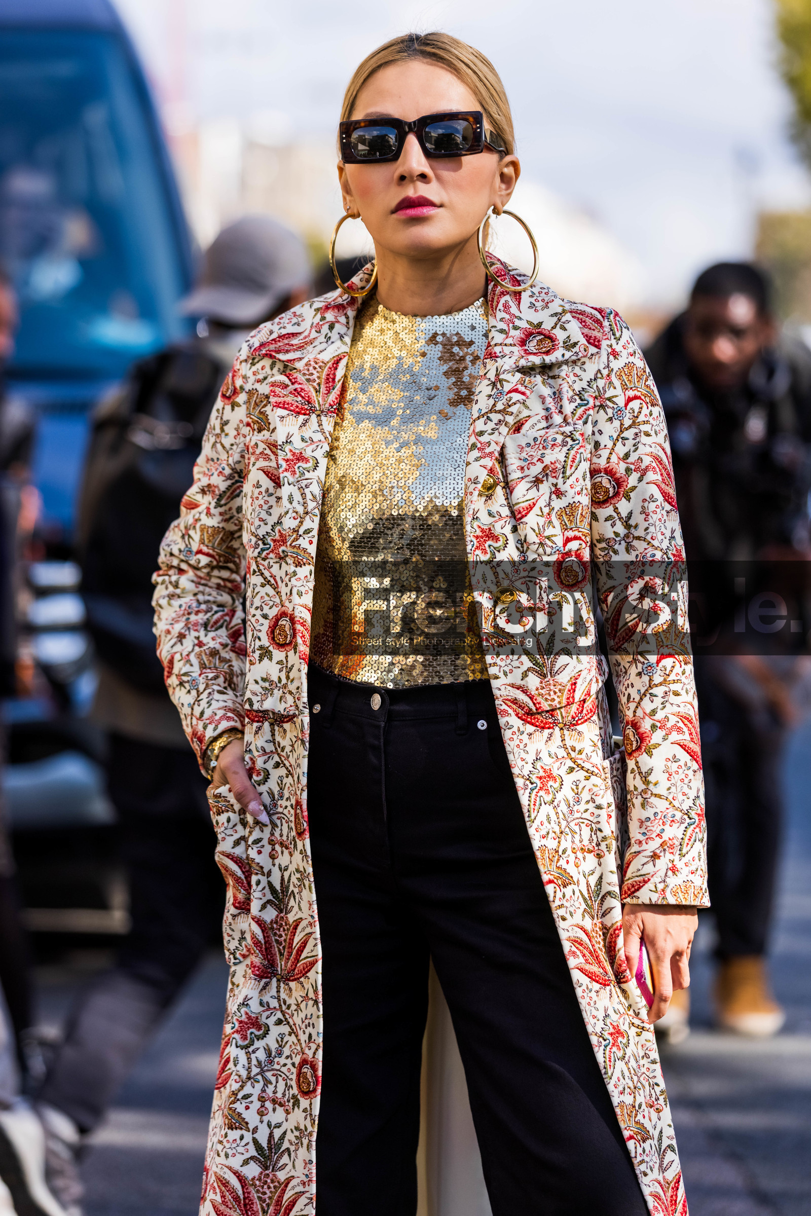 black denim, black pants, coat, denim, floral print, flower print, gold top, hoops, jean, oversize hoops, pants, printed coat, rectangle sunglasses, sequins, sunglasses, Tina Leung, fashion week, frenchystyle, FW, jonathan paciullo, street style, PFW, PARIS, SPRING SUMMER 2022, SS 22, vertical, atmosphere details
