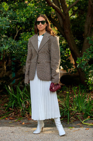 erika boldrin, beige jacket, checked jacket, white dress, white leather boots, high boots, high heels boots, pleated dress, long dress, burgundy leather clutch, bottega veneta bag, green sunglasses, polo collar dress, lacoste dress, PARIS, PFW, SPRING SUMMER 2020, SS 20, fashion week, frenchystyle, FW, jonathan paciullo, street style, vertical, full length
