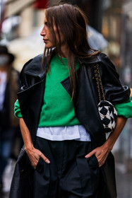 bag, bicolor bag, black and white bag, black coat, black pants, chanel bag, Chloé Harrouche, coat, green sweater, leather coat, pants, sweater, fashion week, frenchystyle, FW, jonathan paciullo, street style, PFW, PARIS, SPRING SUMMER 2022, SS 22, vertical, atmosphere details