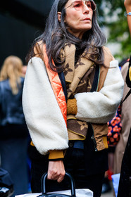 atmosphere details, black bag, black denim, bomber jacket, brown scarf, denim pants, detail, fashion week, frenchystyle, FW, jeans, jonathan paciullo, leather bag, LFW, LONDON, SPRING SUMMER 2018, SS 18, street style, vertical, white jacket