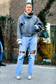 AUTUMN WINTER 2017-2018, AW 17-18, blue denim, denim pants, FALL WINTER 2017-2018, fashion week, frenchystyle, full length, FW, FW 17-18, grey jacket, jeans, jonathan paciullo, leather jacket, leather shoes, LFW, LONDON, natalie hartley, ripped pants, shiny boots, silver shoes, street style, trousers, vertical