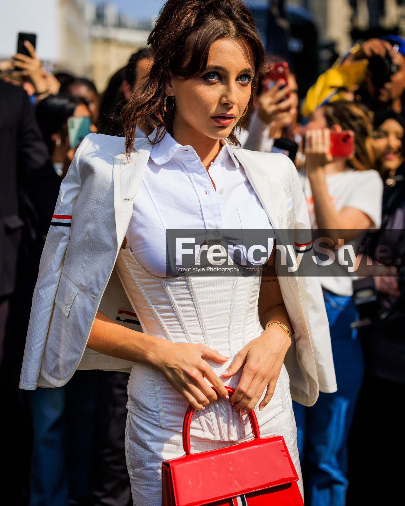 fashion week, frenchystyle, FW, jonathan paciullo, street style, PFW, PARIS, FW 23-24, FALL WINTER 2023-2024, AUTUMN WINTER 2023-2024, HAUTE COUTURE, vertical, atmosphere details, detail