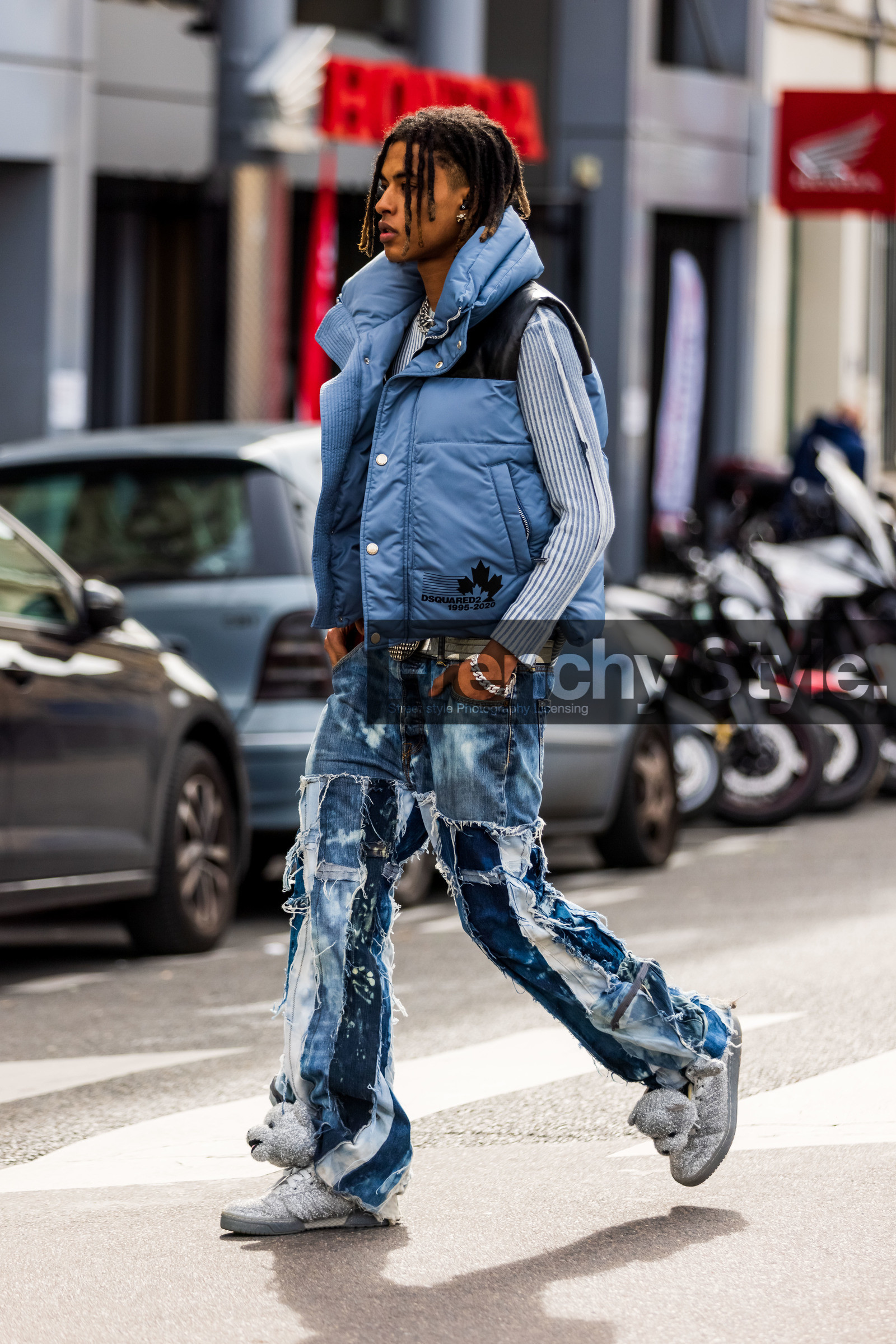 bear, bleach jean, blue jacket, blue knit, blue puffer, chain bracelet, denim, dsquared, jacket, jean, knit, menswear, patchwork, puffer, silver bracelet, silver sneakers, sleveless jacket, sleveless puffer, fashion week, frenchystyle, FW, jonathan paciullo, street style, PFW, PARIS, SPRING SUMMER 2022, SS 22, vertical, full length