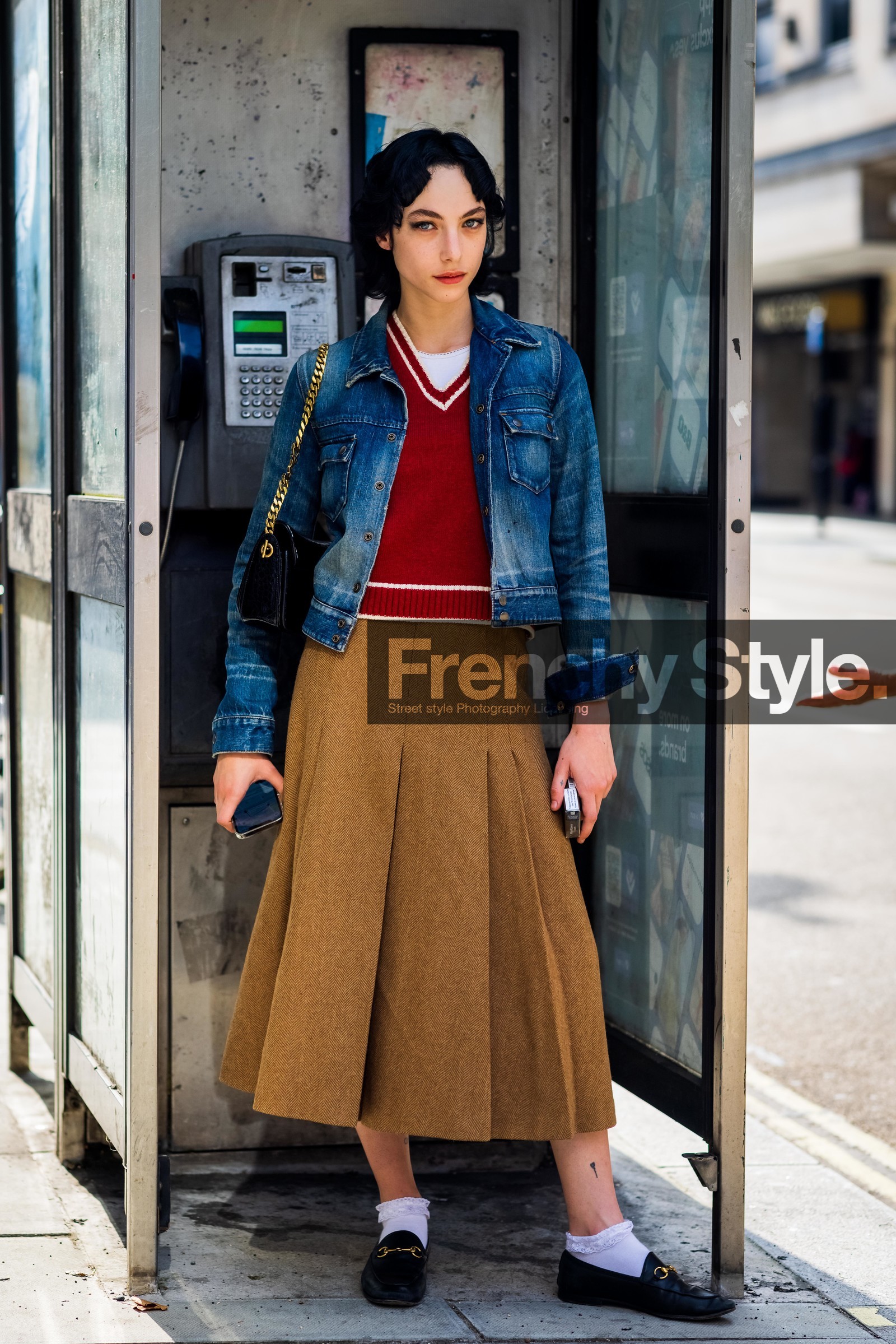 denim, jacket, sleeveless vest, red, knitted shirt, knit, midi skirt, derbies, black, camel, handbag, fashion week, frenchystyle, FW, jonathan paciullo, street style, SPRING SUMMER 2022, SS 22, LFW, LONDON, vertical, full length, model