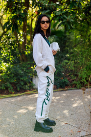 yuyu zhangzou, yuwei zhangzou, lacoste pullover, lacoste pants, lacoste total look, white pullover, white pants, green pullover, green pants, jogging pants, sportswear, bicolor pullover, low necked pullover, black sunglasses, saint laurent sunglasses, PARIS, PFW, SPRING SUMMER 2020, SS 20, fashion week, frenchystyle, FW, jonathan paciullo, street style, vertical, full length