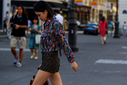 brown shorts, fendi, graphic jacket, graphic shorts, monogram, multicolor jacket, printed jacket, printed shorts, PFW, fashion week, frenchystyle, FW, jonathan paciullo, street style, PARIS, horizontal, atmosphere details, detail, AUTUMN WINTER 2018-2019, FALL WINTER 2018-2019, FW 18-19