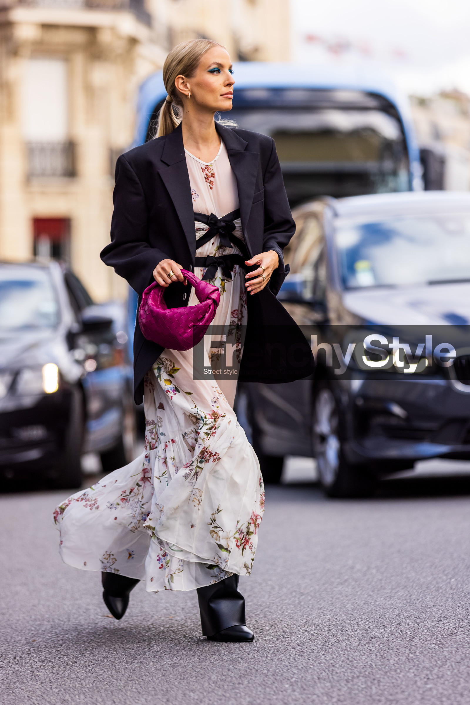 bag, black blazer, black boots, blazer, boots, bottega veneta bag, dress, floral, floral print, flower, givenchy boots, leather boots, Leonie Hanne, pink bag, printed dress, transparent dress, white dress, fashion week, frenchystyle, FW, jonathan paciullo, street style, PFW, PARIS, SPRING SUMMER 2022, SS 22, vertical, full length