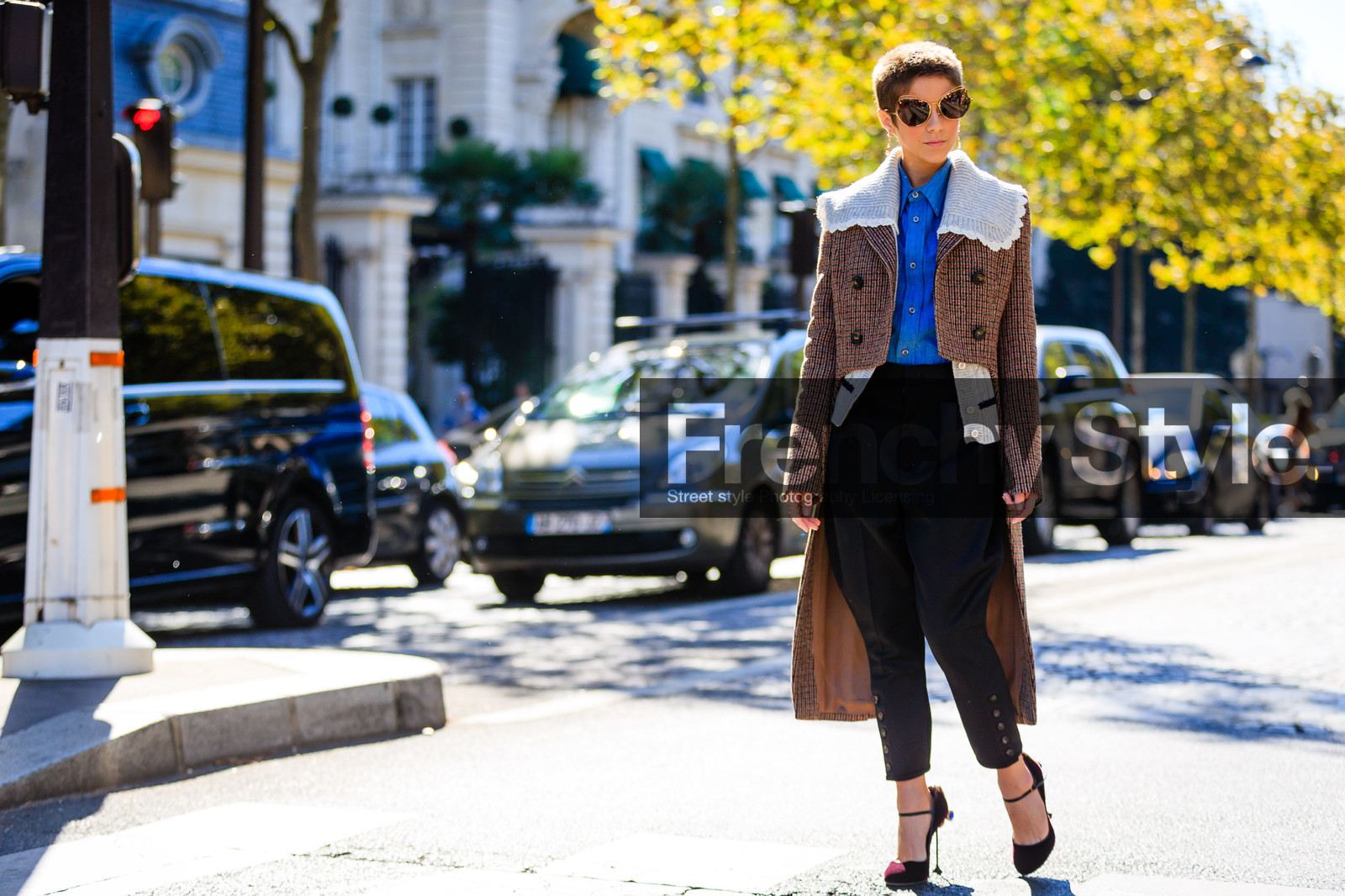 atmosphere details, black pants, blue shirt, bordeaux, brown jacket, burgundy, checked jacket, fashion week, frenchystyle, full length, FW, geometric, gingham, graphic jacket, high heels, horizontal, houndstooth pattern, jonathan paciullo, PARIS, PFW, plaid, printed jacket, red shoes, SPRING SUMMER 2017, SS 17, street style, striped jacket, stripes, sunglasses, trousers