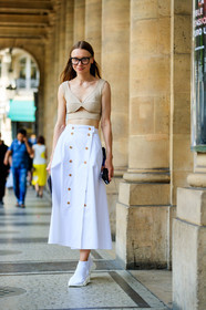 beige top, bra, cropped top, fashion week, frenchystyle, full length, FW, jonathan paciullo, leather shoes, MENSWEAR, PARIS, PFW, SPRING SUMMER 2018, SS 18, street style, sunglasses, vertical, white skirt, white sneakers