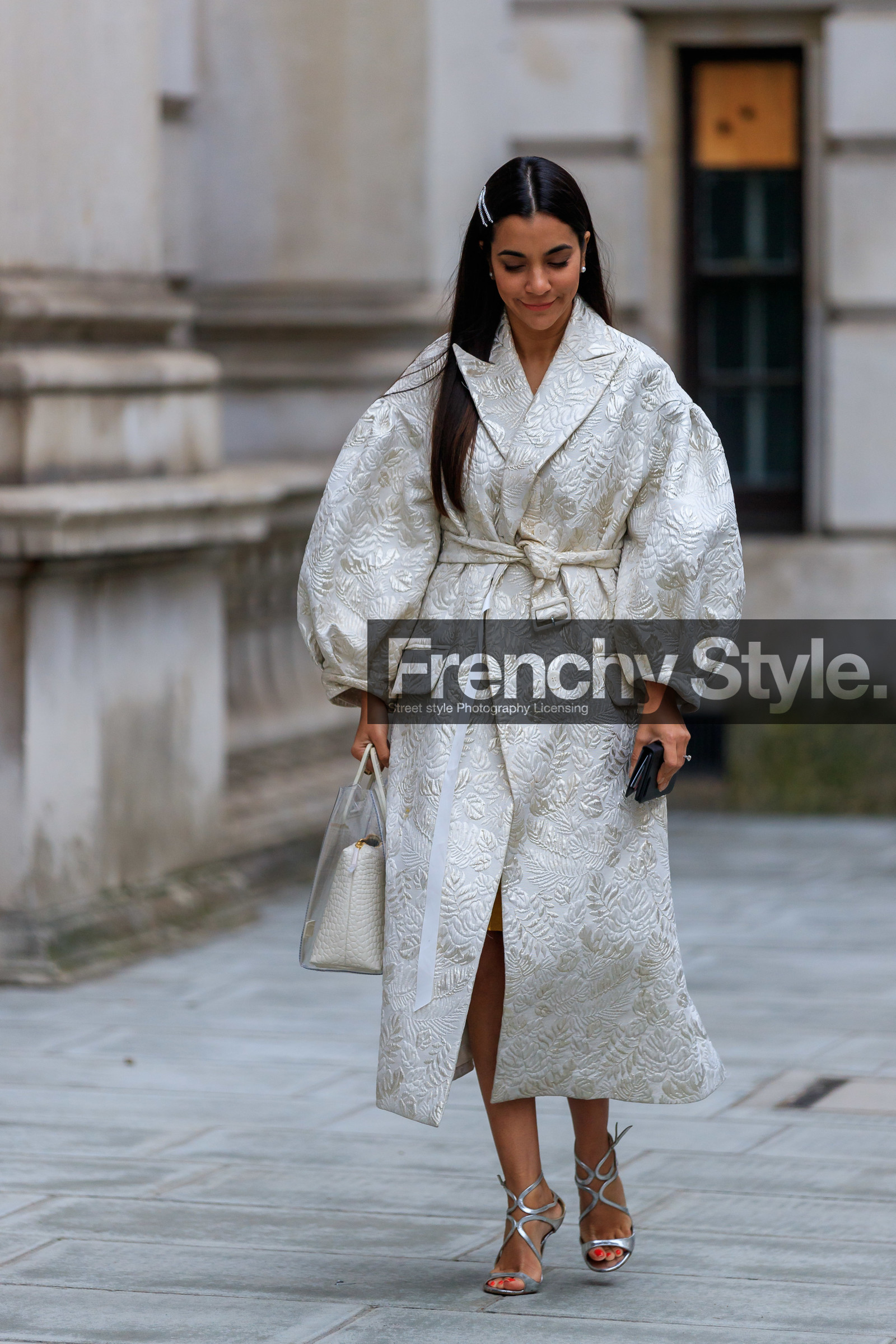 floral, flowers, graphic jacket, high heels, leather bag, leather shoes, printed jacket, shiny shoes, silver shoes, transparent bag, white bag, white coat, street style, jonathan paciullo, FW, frenchystyle, fashion week, LFW, LONDON, AUTUMN WINTER 2019-2020, AW 19-20, FW 19-20, FALL WINTER 2019-2020, vertical, full length
