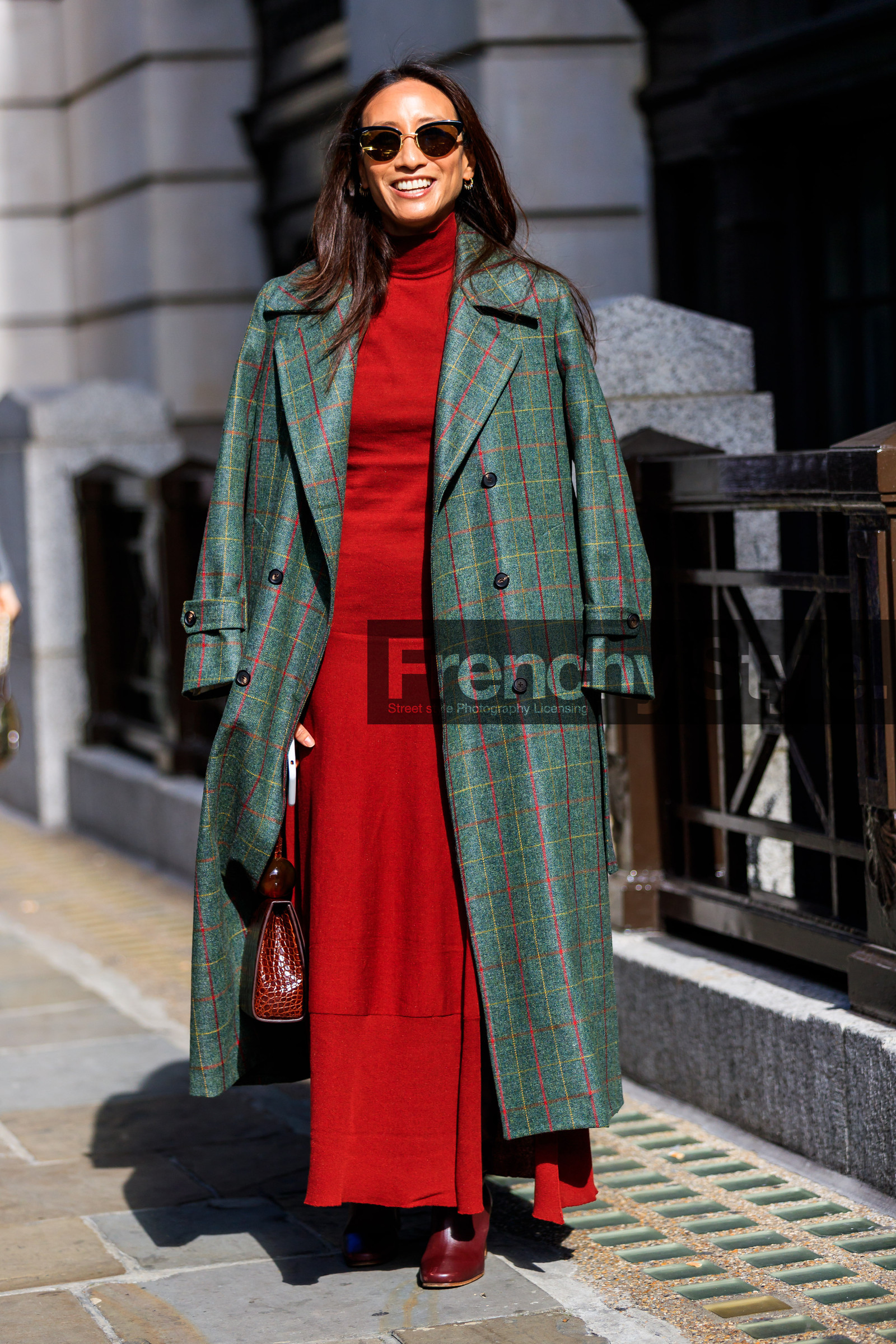 bordeaux, burgundy, checked, elizabeth von der goltz, green coat, high boots, high heels, leather shoes, over the shoulder, plaid, red boots, red dress, sunglasses, fashion week, frenchystyle, FW, jonathan paciullo, street style, LFW, LONDON, SPRING SUMMER 2019, SS 19, vertical, full length